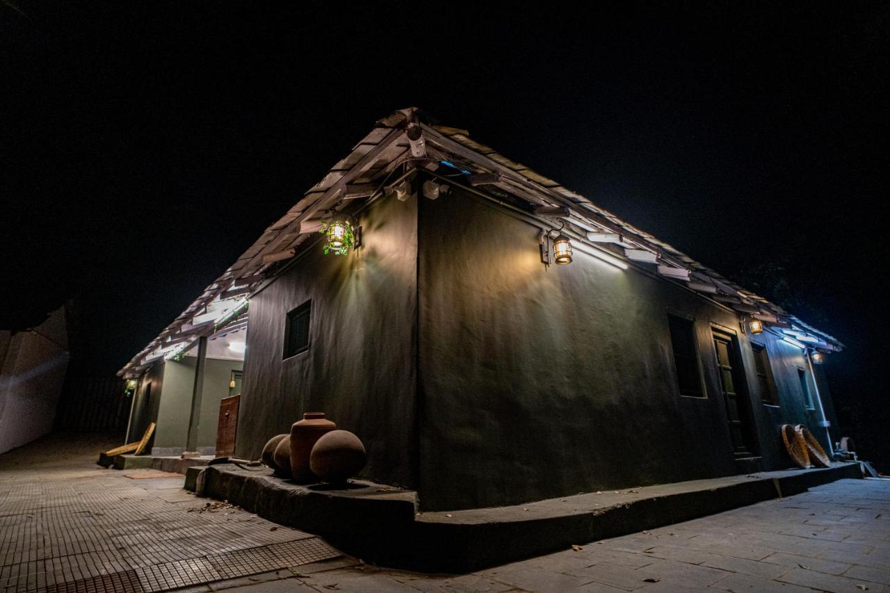 Willa The Olive Hut Bīr Zewnętrze zdjęcie